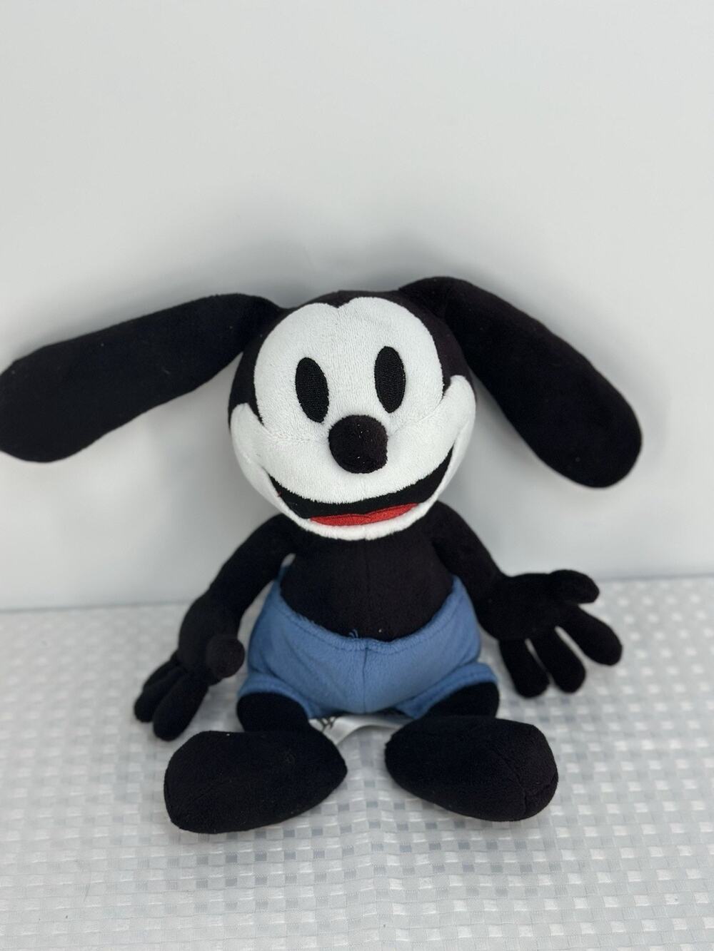 Disney Park Oswald The Lucky Rabbit Plush 9"